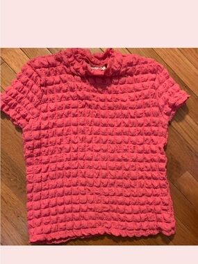 Pink ruffle “bubble” top size large 2000s